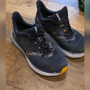 Hoka One One Arahi 5 Men's Running Shoes